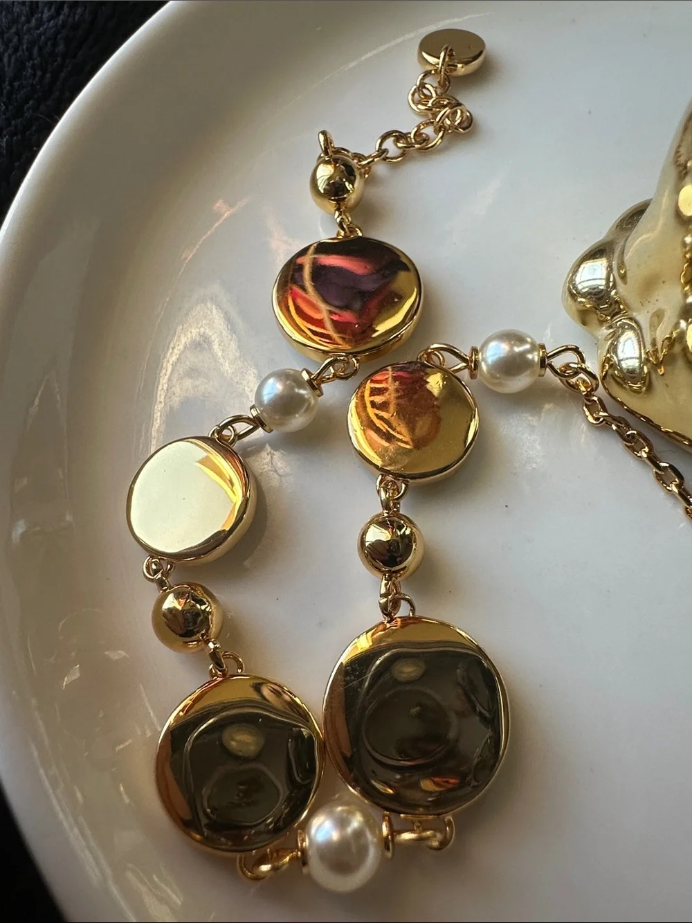 Like New - Dior Gold-Tone Mother-of-Pearl Charm Bracelet with Pearls